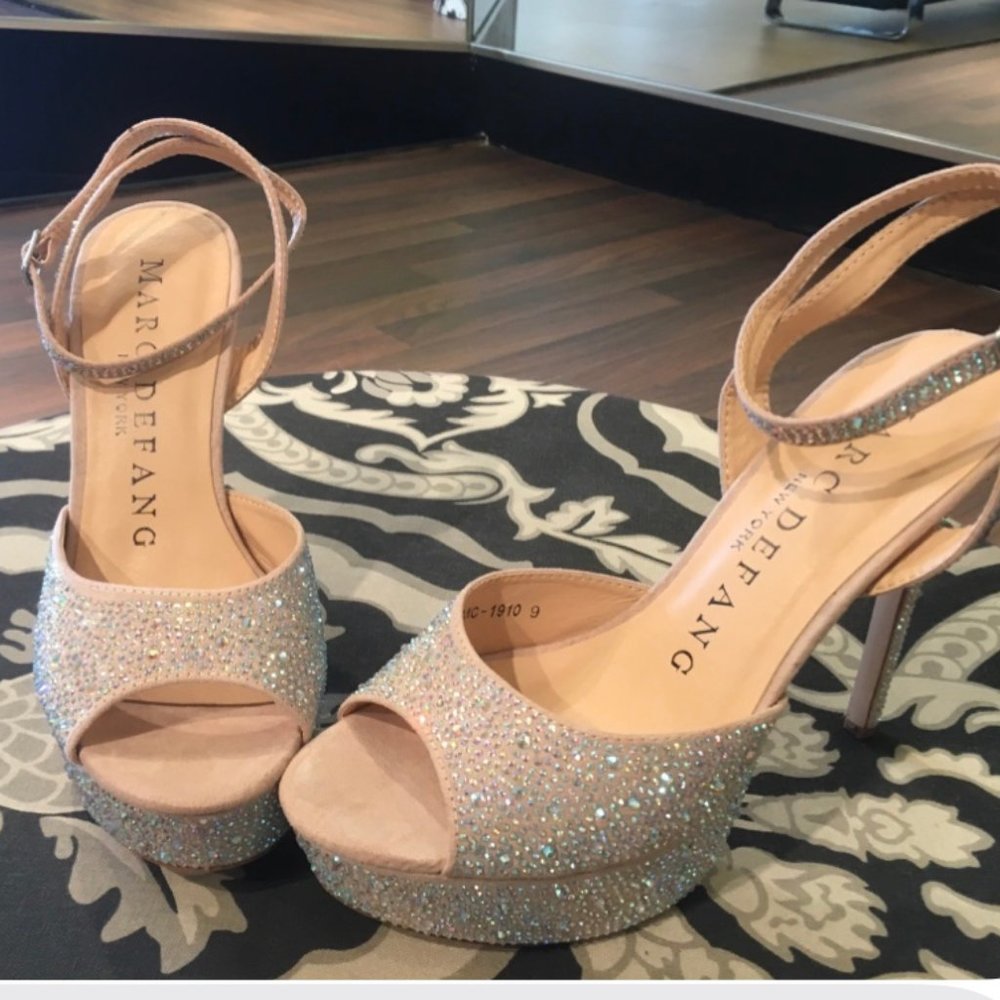 Marc Defang Heels